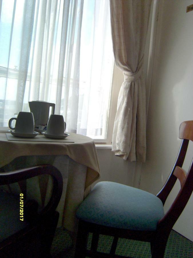 St Martins Guest House Dover Eksteriør billede